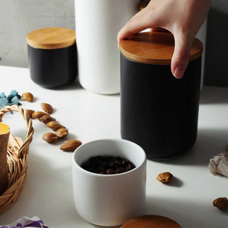 Toples Kaca Keramik (Ceramic) Tutup Kayu Wadah / Tempat Penyimpanan Gula Teh Kopi Tepung Bumbu Dapur Dengan Tutup Kayu Kedap Udara Desain Minimalis Aesthetic Bentuk Tabung – Coffee Sugar Tea Jar Container