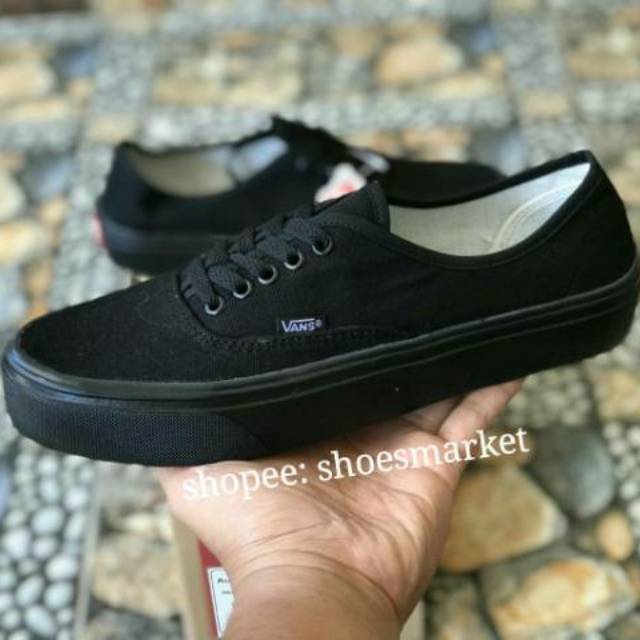 SEPATU43 VANS AUTHENTIC FULL BLACK HITAM POLOS WHITE PUTIH OLDSKOOL ERA SK8 PREMIUM BNIB ICC IFC DT