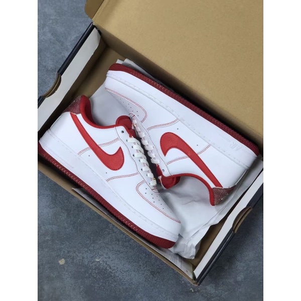 Nike Air Force 1 07 White Gym Red