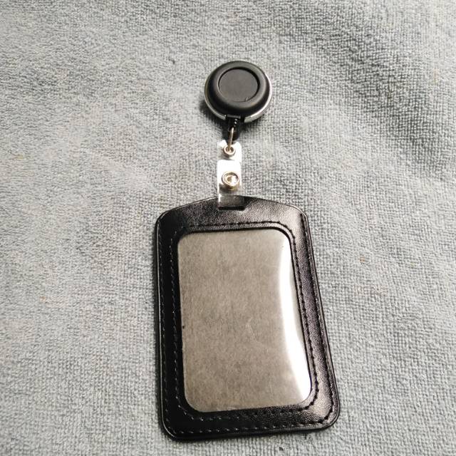 

Id card holder hitam kulit /id card holder kulit sintesis plus yoyo putar
