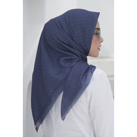 buttonscarves tapis oxford blue