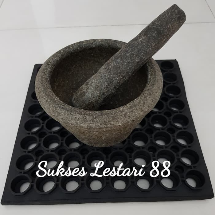 Karpet Karet Multiguna Alas Tabung Gas Alas Mesin Alas Lantai 30 x 30