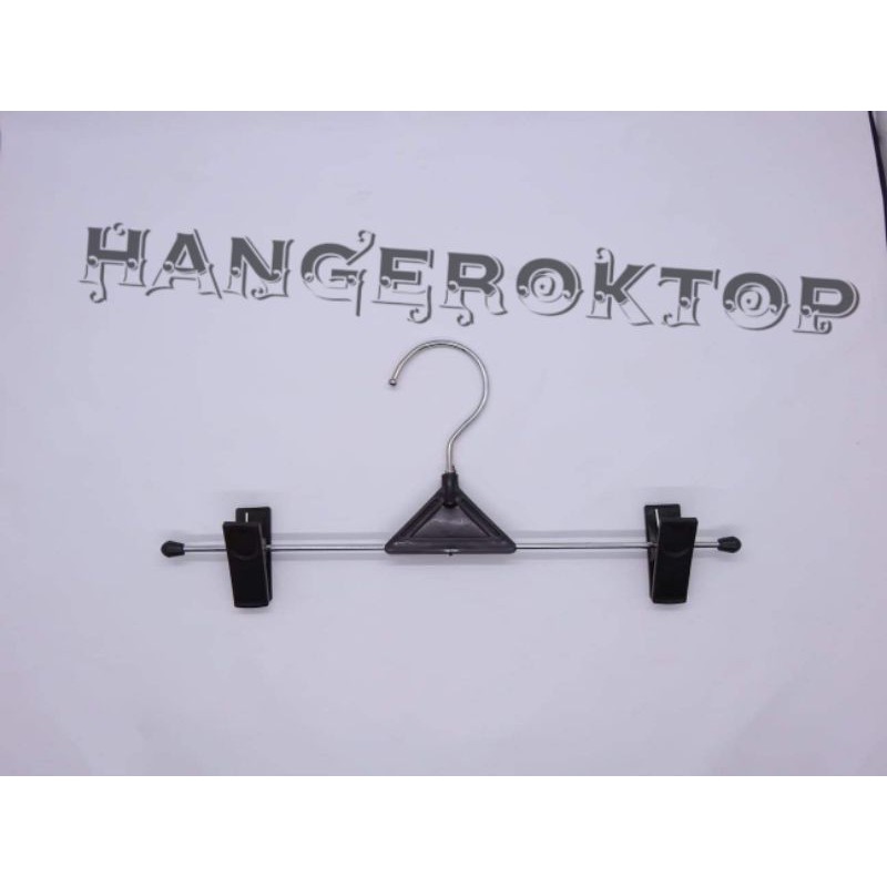 hanger jepit besi segitiga (harga 1 Lusin )