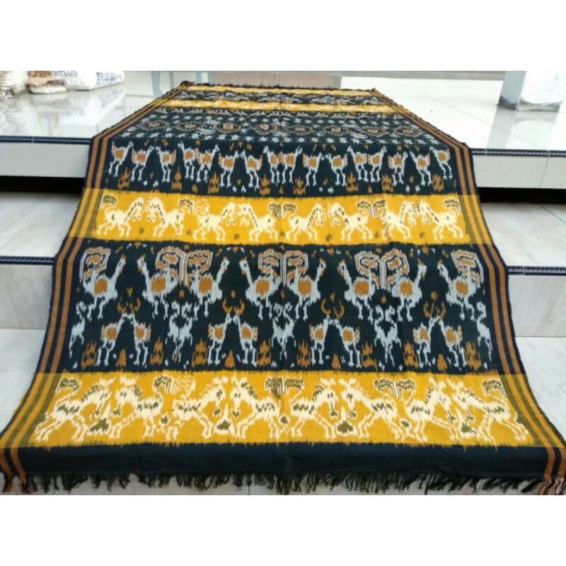KAIN TENUN BLANKET MOTIF HEWAN