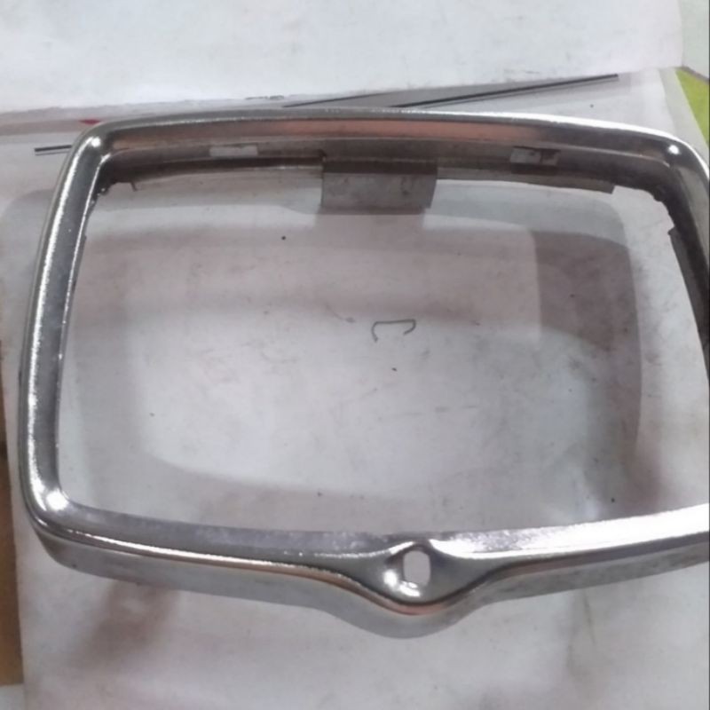 RING LAMPU LIST LAMPU DEPAN REFLEKTOR LAMPU SUZUKI FR80 FR 80