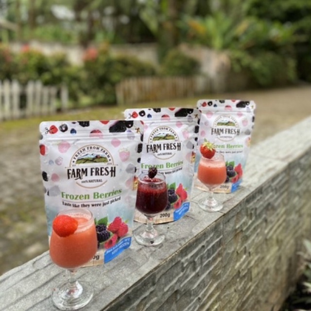 

Mix Berries ( FROZEN) Buah Beku campuran Strawberry Mulberry Raspberry.