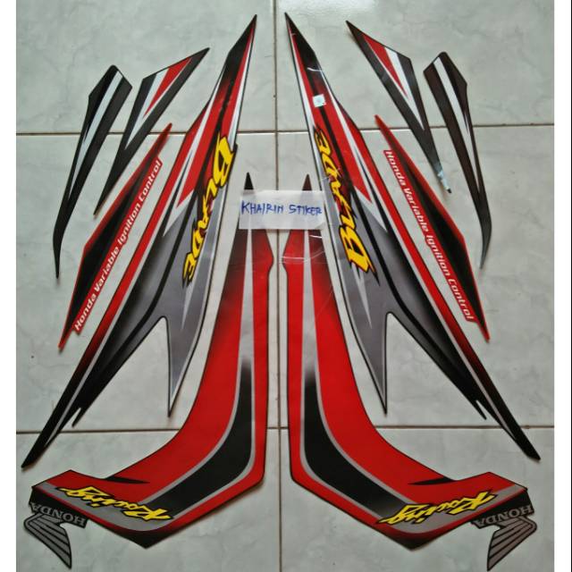 Striping blade 2011 hitam ful merah