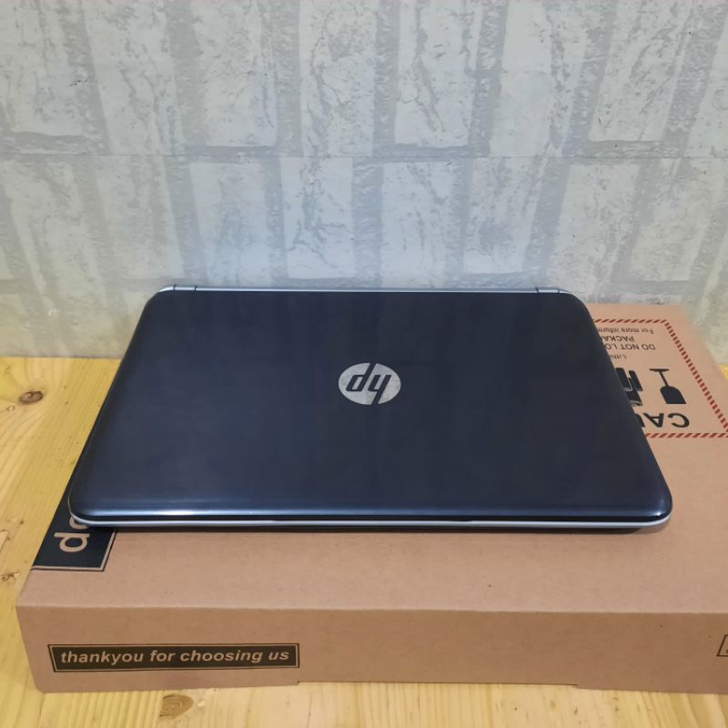 Laptop HP 14-n073TX Cor i5-4200U Ram 4GB/SSD 128GB Vga Amd Radeon HD 8600M windows 10 Gaming editing desain