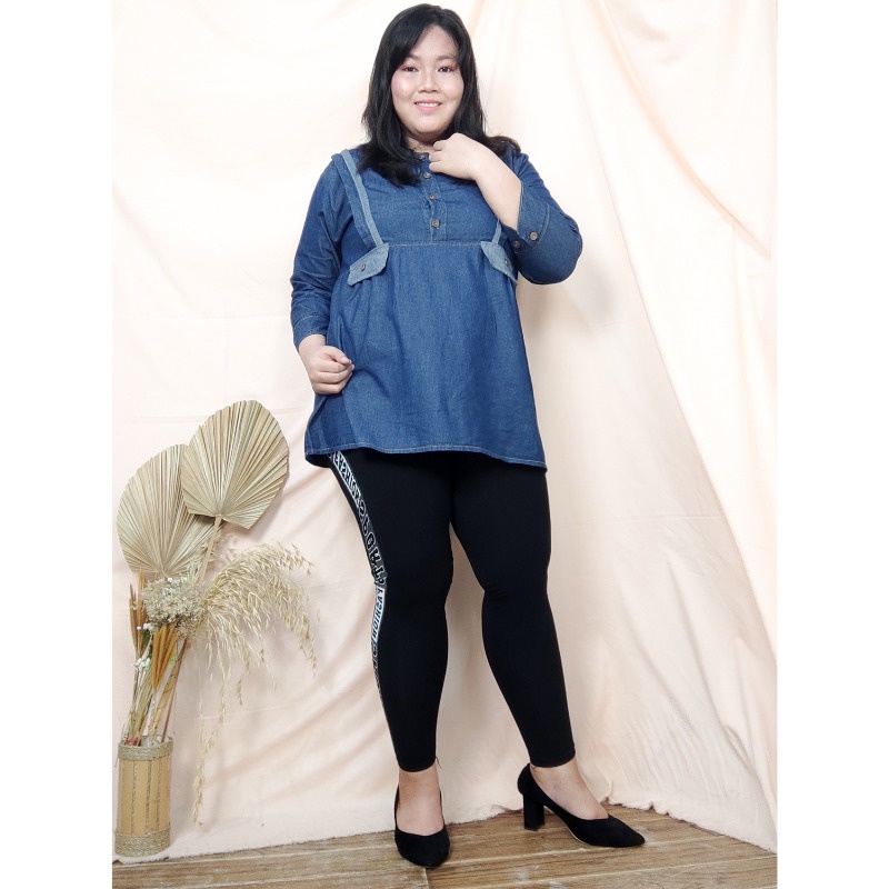 SB Collection Atasan Blouse Juita Jeans Jumbo Wanita All Size Tersedia Biru Tua dan Muda