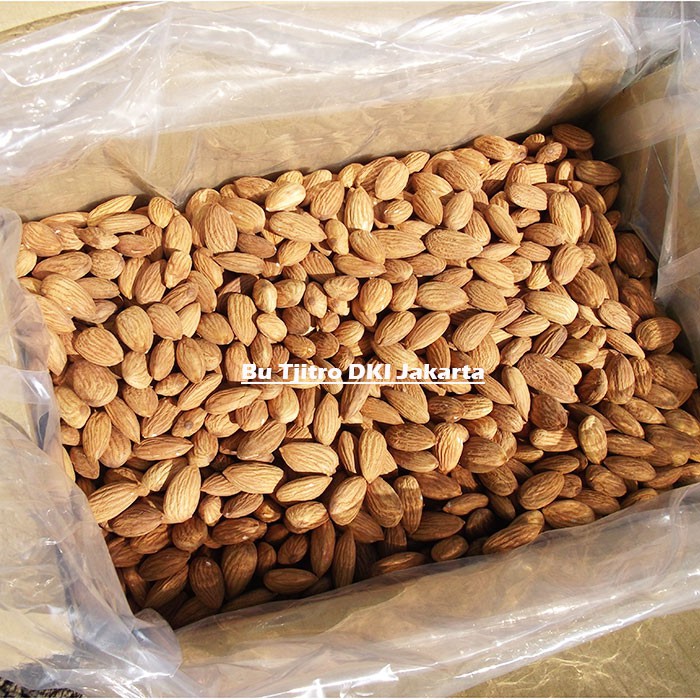 Kacang Almond Almon Mentah Utuh 500 Gr - Almond Raw Supreme Premium