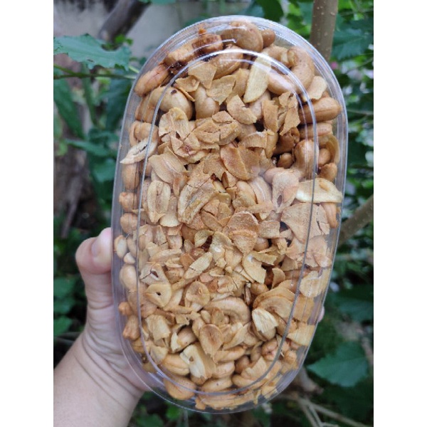 

Kacang Mede Bawang Goreng Gurih