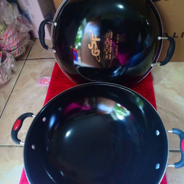 kuali wajan enamel 34cm