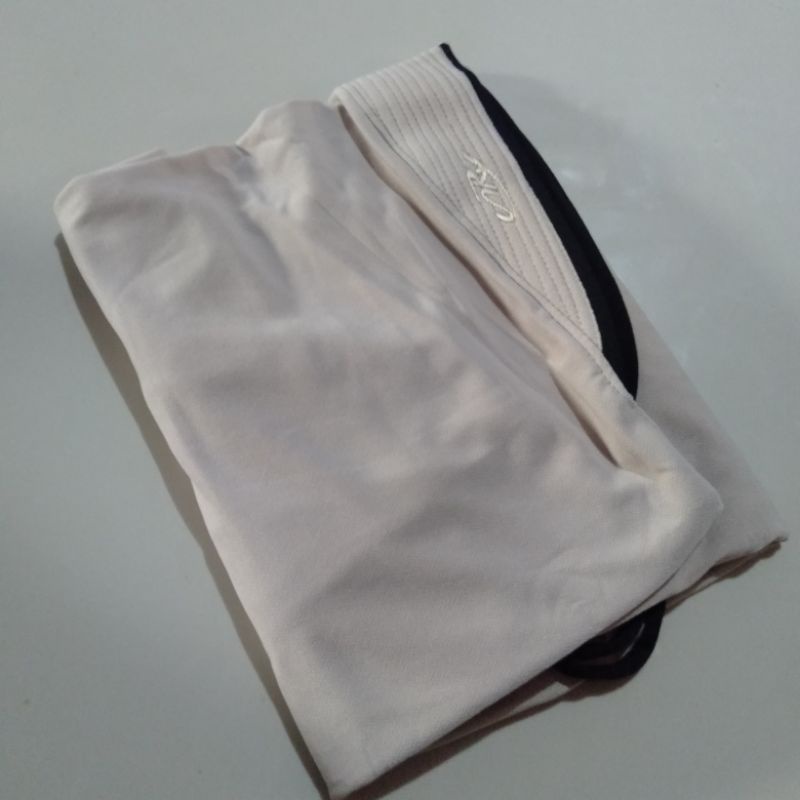 (Ori Arey)•Syar'i Lis•Jilbab Instan Jersey Airis Semi Jumbo Lis Syari-Cream