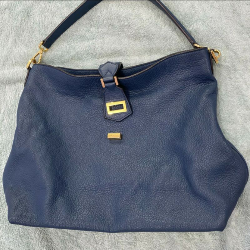 preloved FENDI hobo Pebbled Calfskin Small Clasp