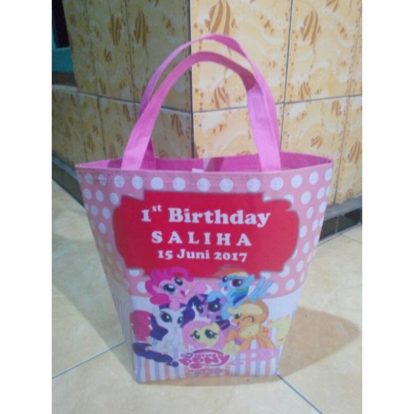 

goody bag tas souvenir tas ultah tas ulang tahun