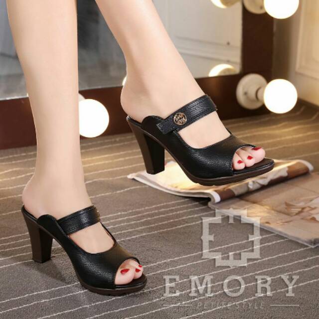 Emory shoes