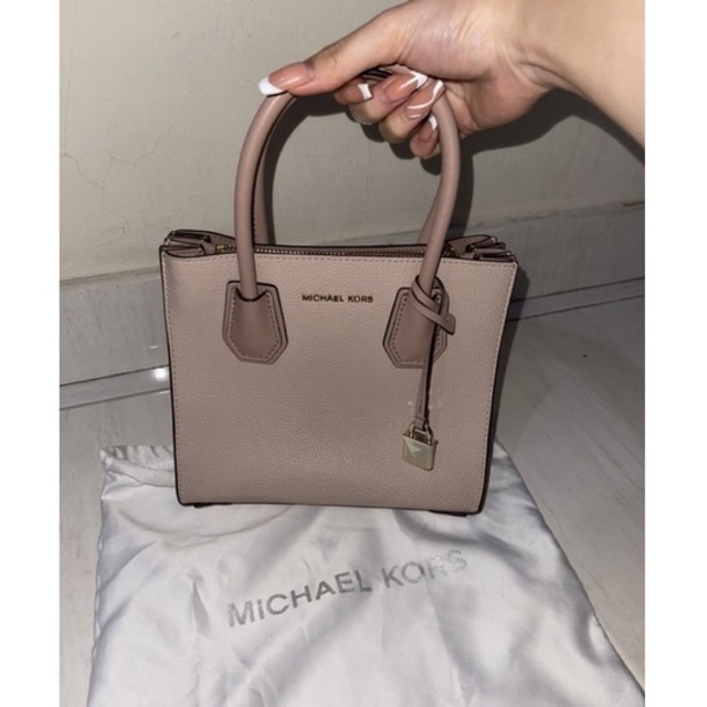 michael kors bag preloved