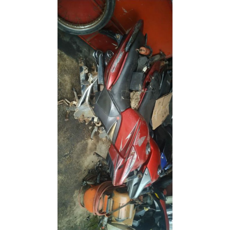 Body set tiger revo original