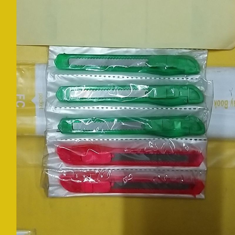 

PISAU CUTTER GOOD (per lsn)