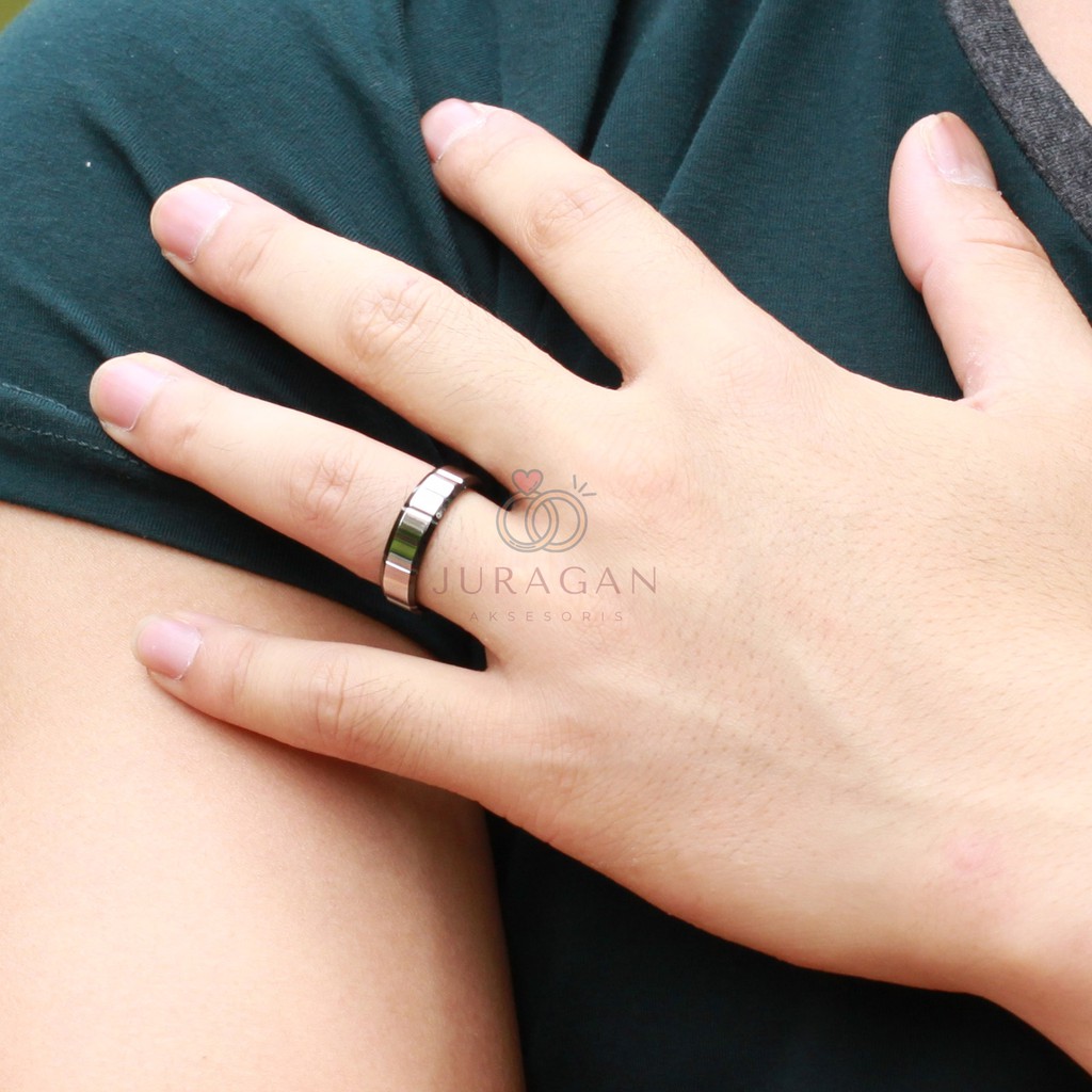 [HIGH QUALITY] Cincin Couple BUCIN R61 Titanium Ukir Nama + Box Cincin Beludru + BONUS Gelang Couple