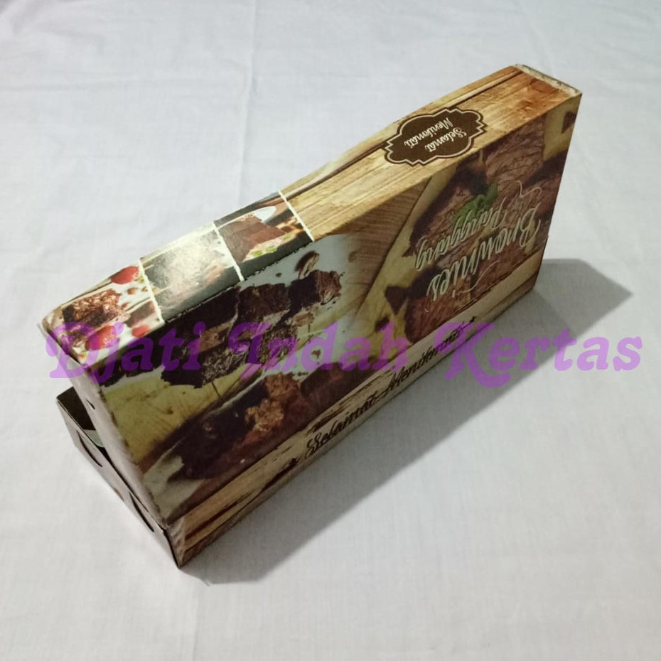 PROMO !!! Kardus Kemasan Kekinian Kue Brownies Panggang / Dus Bronis Uk. 30 x 10 x 4.5 Isi 50 pcs