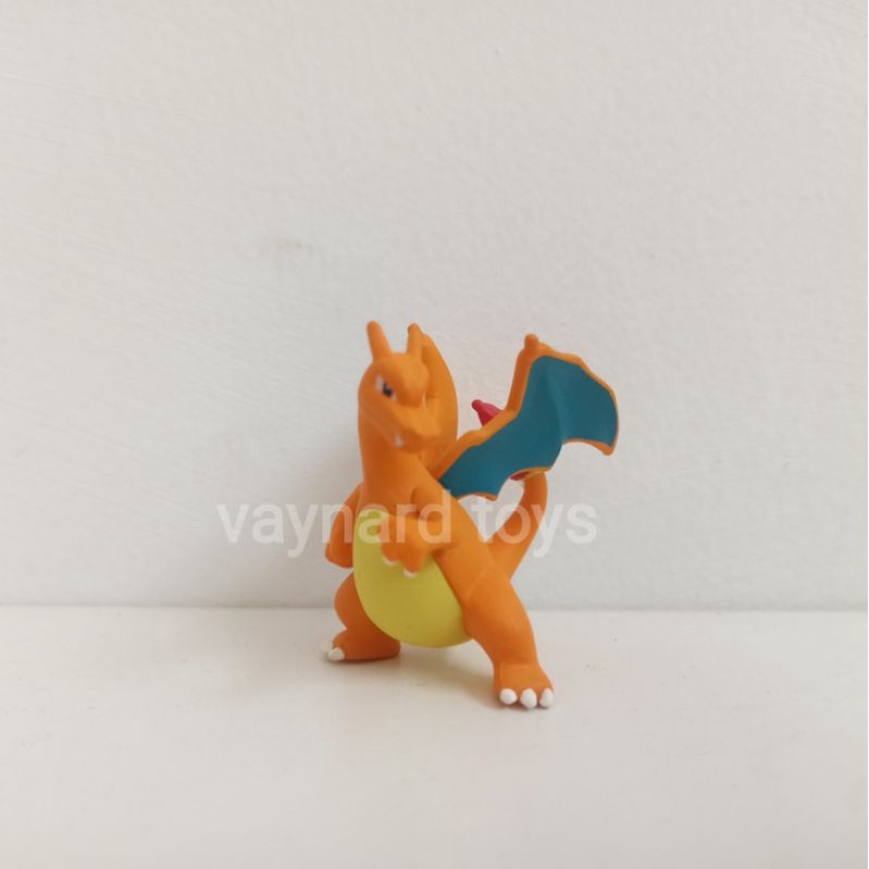 Pokemon Figure Charizard Yoshinoya