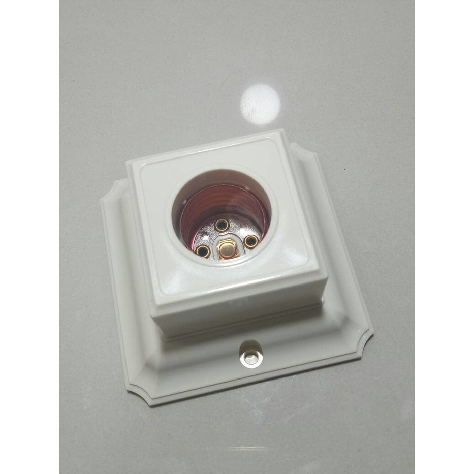 Fitting Lampu Plafon BROCO / BROCO Fitting Plafon 1210