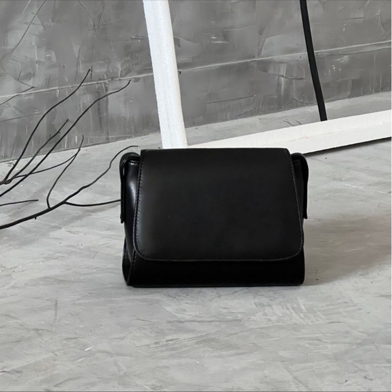 Slingbag Wanita Miloka Tas Selempang Cewek Perempuan Terbaru IrvanBagshop