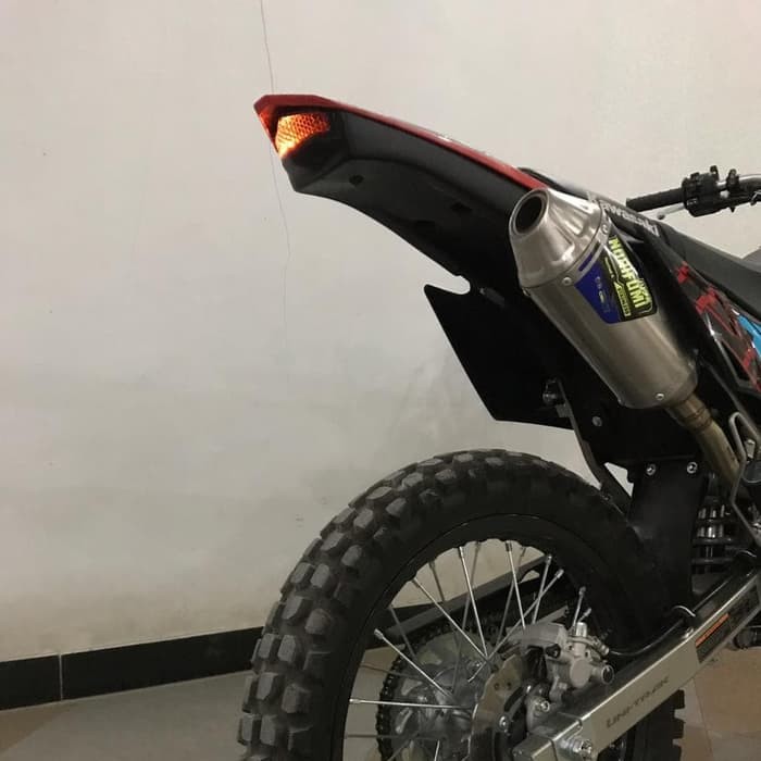 UNDERTRAIL LAMPU 3 IN 1 PNP HONDA CRF L 150 + FLASHER