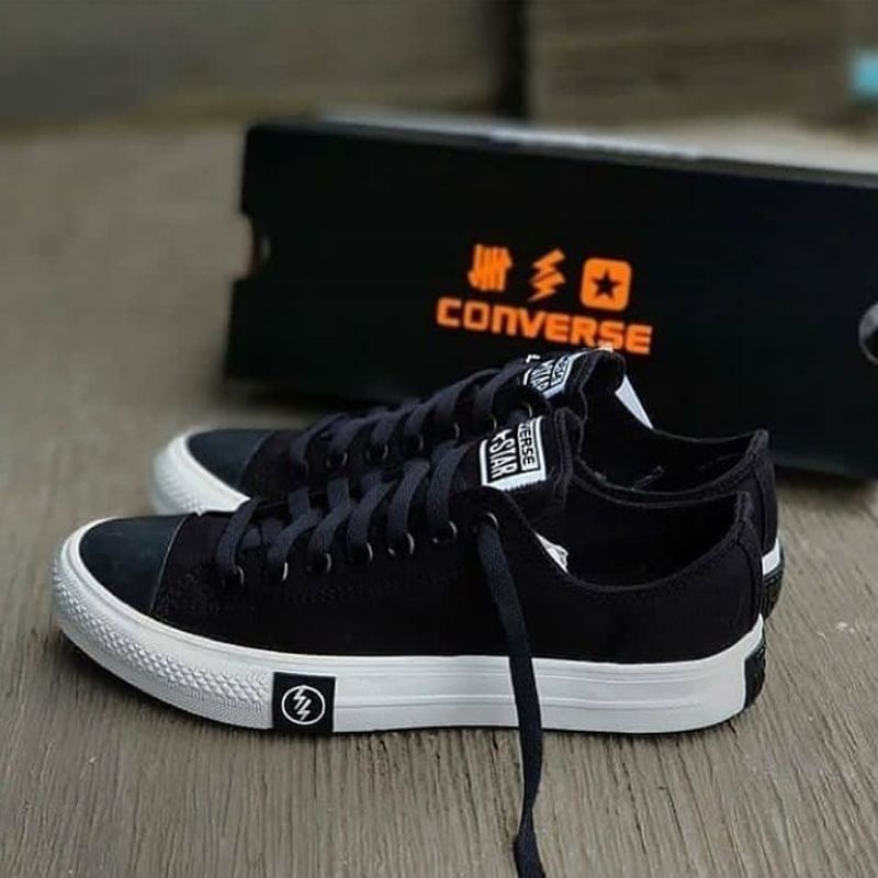 [BISA COD] CONVERSE X UNDEFEATED LOW BLACKWHITE