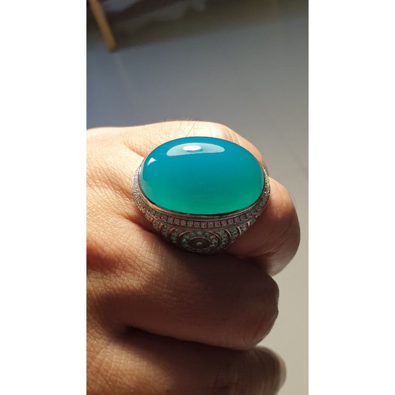 

Bacan_Majiko_Biru