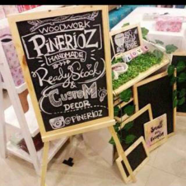 

Papan tulis kapur+tripod/blackboard