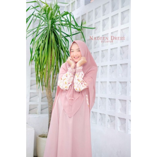 NADEEN DRESS BY ATTIN