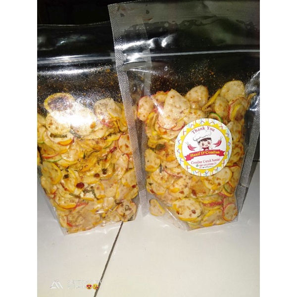 

KERUPUK SEBLAK PEDAS DAUN JERUK