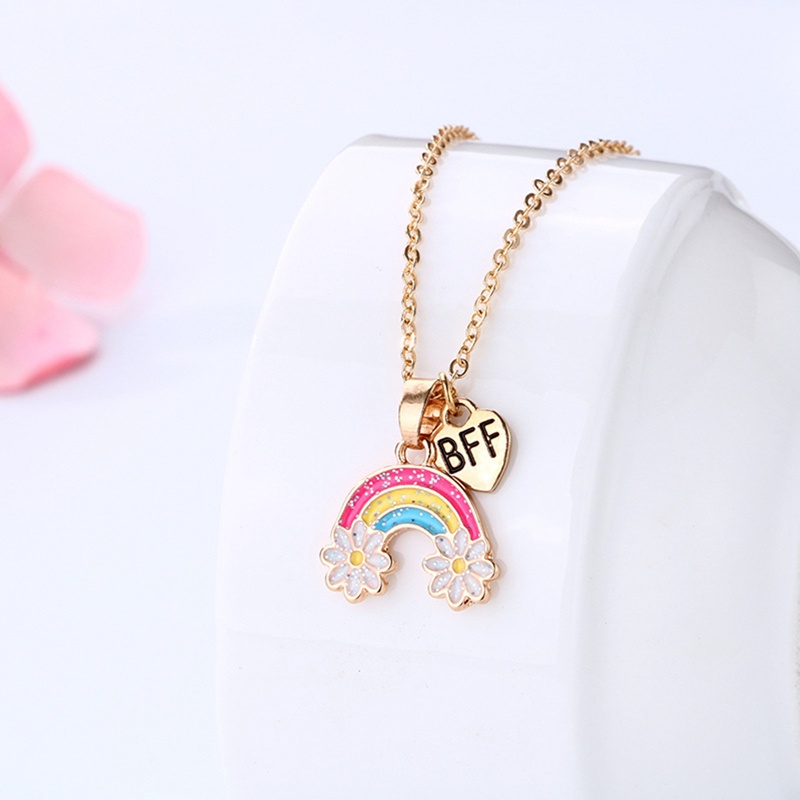 2pcs / Set Kalung Rantai Dengan Liontin Bunga Warna Pelangi Untuk Wanita