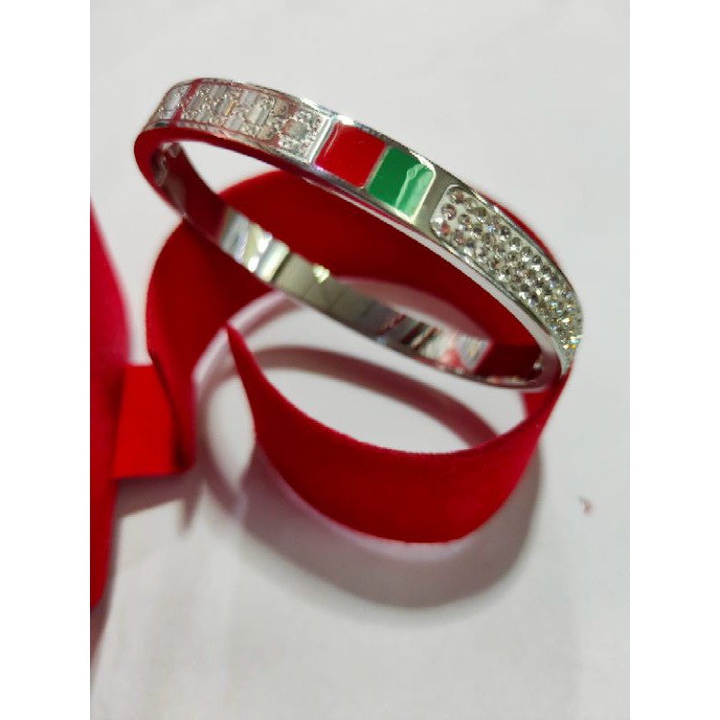 gelang tangan wanita dewasa titanium model GUCCI