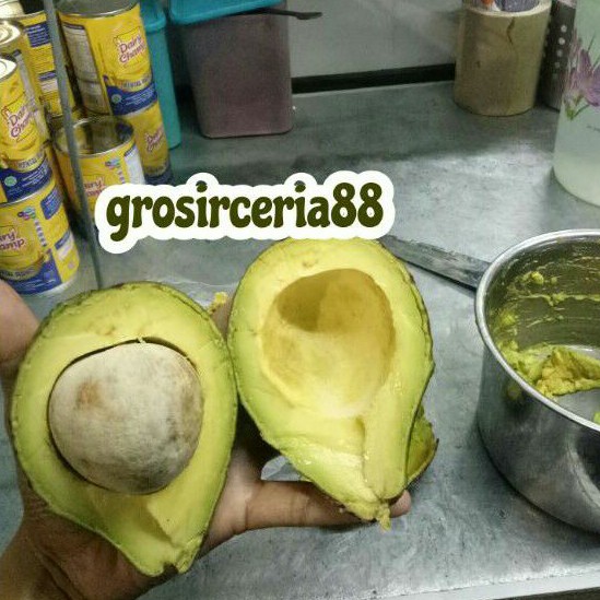 

Alpukat Mentega Frozen 300 Gram, Alpukat Lokal Beku, Makanan Beku Segar