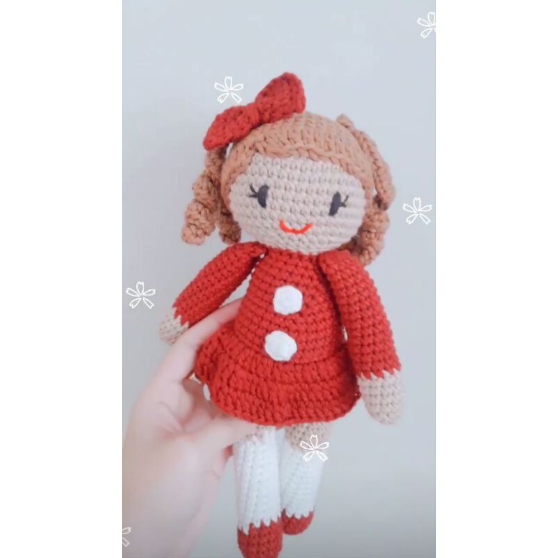 Amigurumi Boneka Rajut Dress Perempuan Cantik