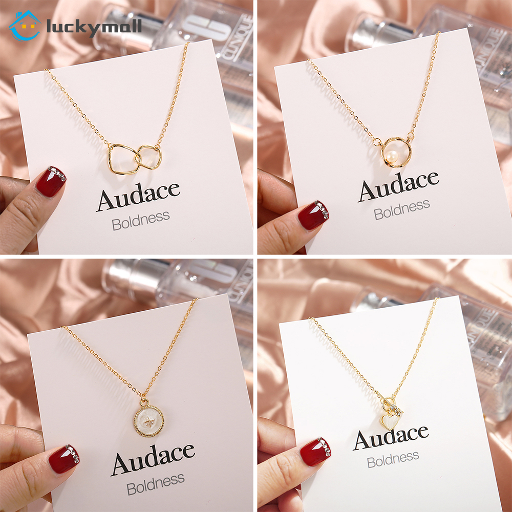 Fashion round meter Shaped Pendant Necklace Gold alloy Necklace for women simple jewelry accessories