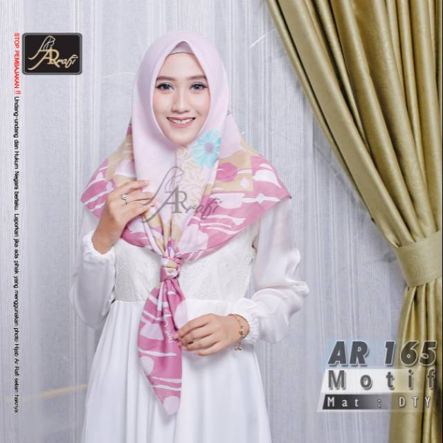 Segi empat arrafi AR 165 Motif