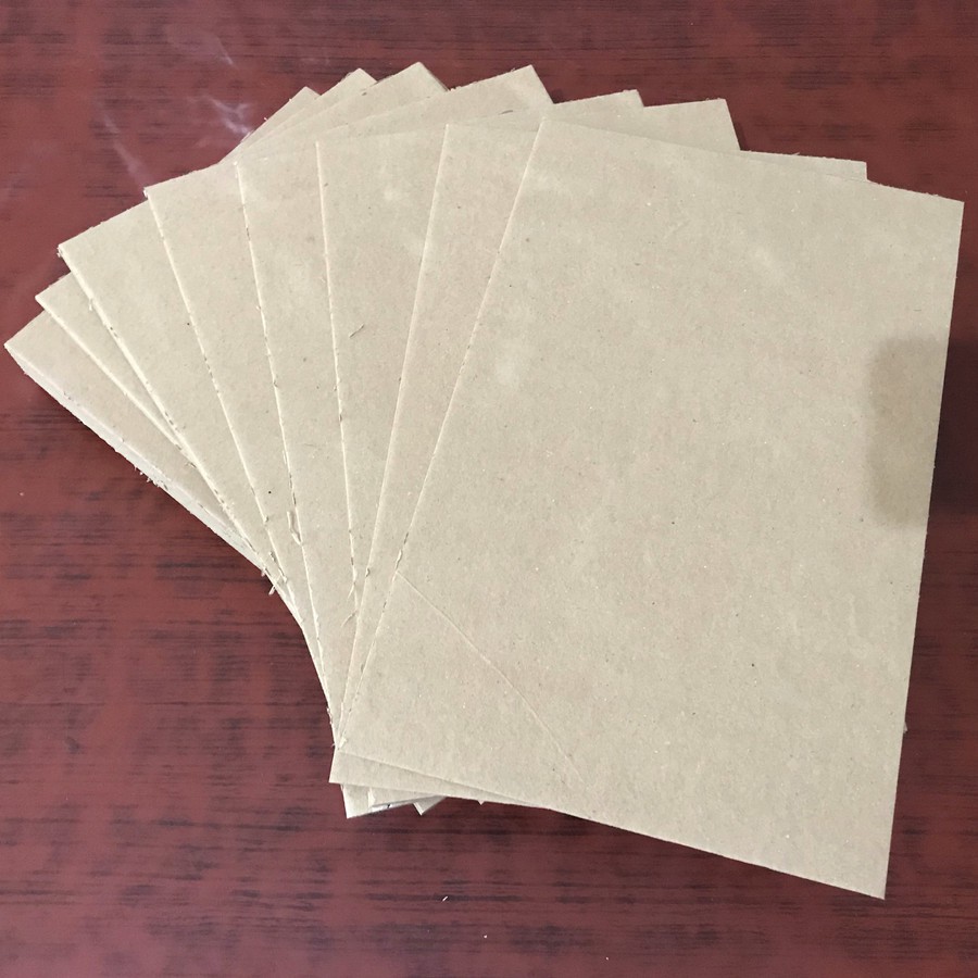 

Karton Board Duplex Tebal No.30 (1mm) F4