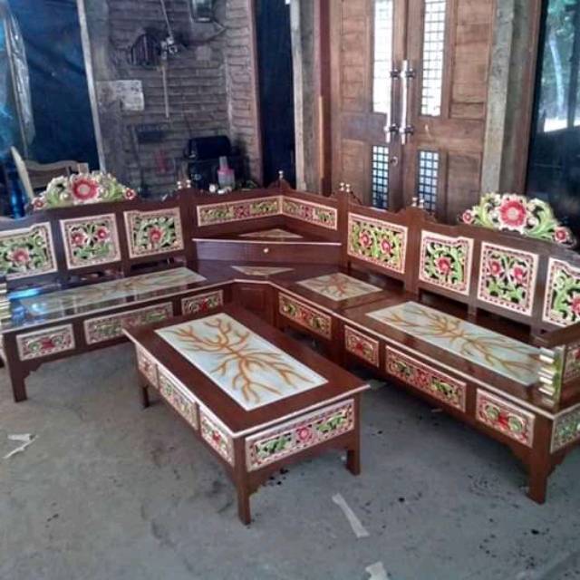 kursi tamu murah bos cantik bahan kayu jati kualitas terjamin  langsung dari pabriknya sendiri