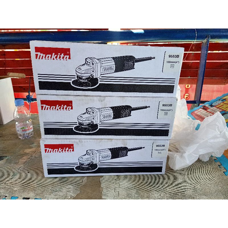 Mesin GURINDA makita