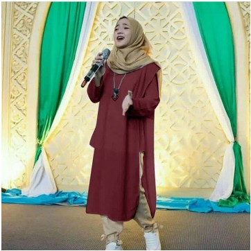 Baju Tunik Terbaru  Wanita Muslimah Remaja /Atasan lebaran Modern Kekinian Sabyan 2021