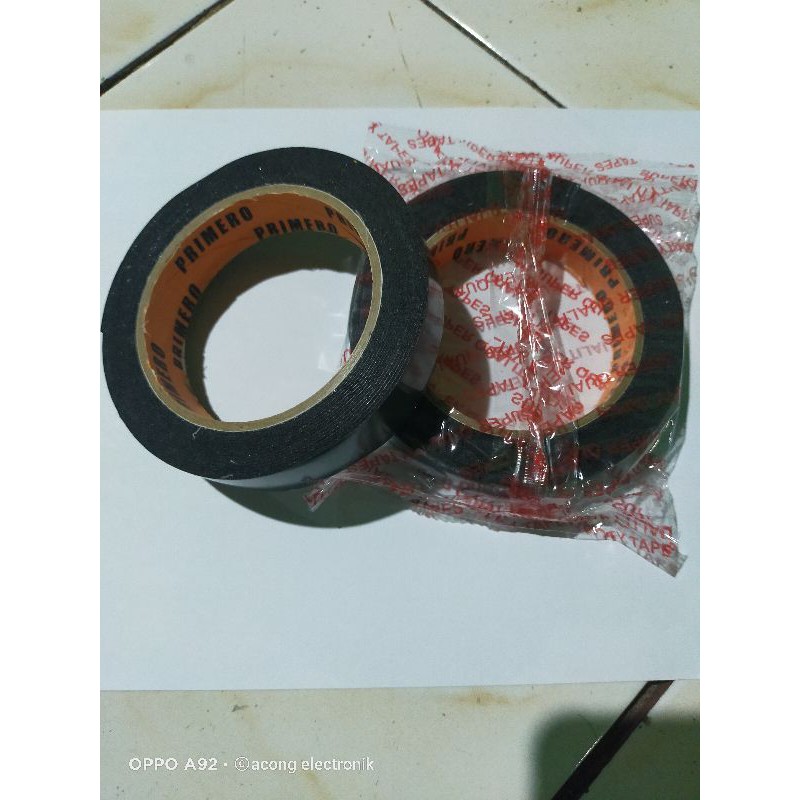 

Isolasi Bolak Balik Double Side Foam Tape Double Tape Hijau Hitam Spons