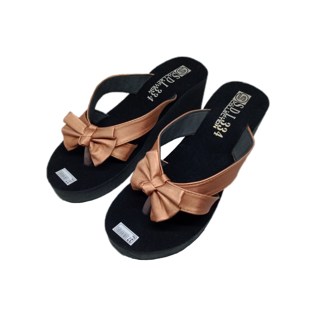 wedges spon wanita silang pita