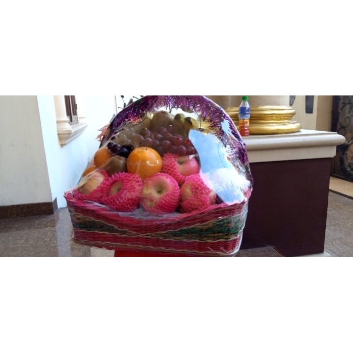 

parcel buah segar jumbo bekasi + kartu ucapan