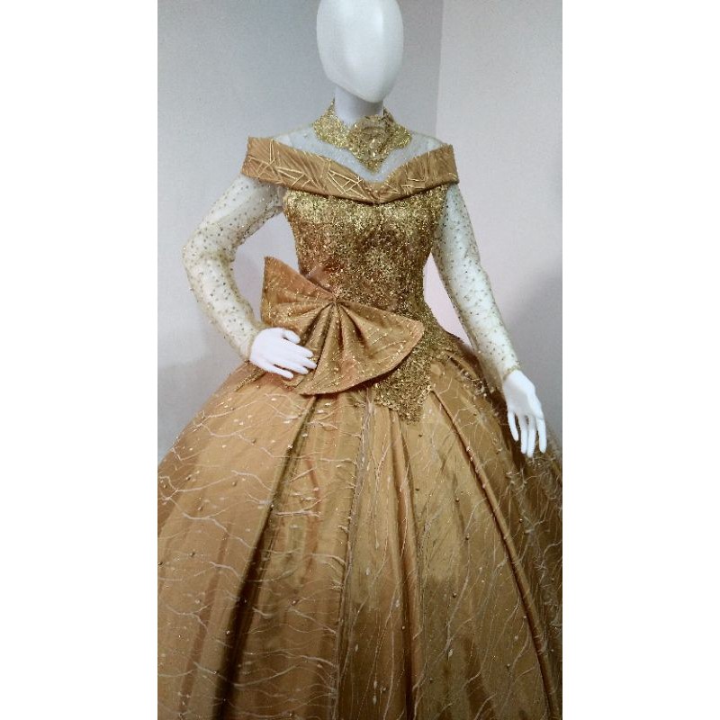 gaun pengantin gold