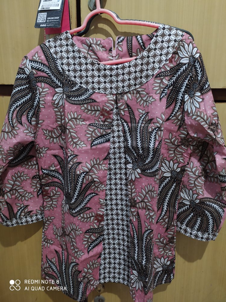 Atasan Batik Wanita Blouse Bolero Pink Terbaru Modern
