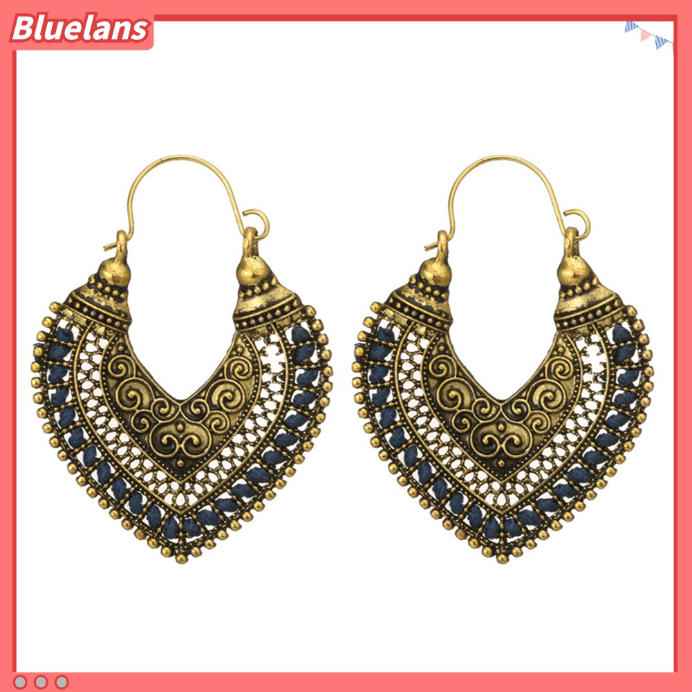 Anting Ukir Bentuk Hati Model Hollow Out Bahan Alloy Gaya Retro Bohemian Untuk Wanita